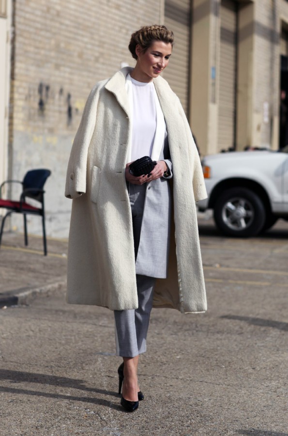 Белое пальто: потрясающая элегантность в любых сочетаниях