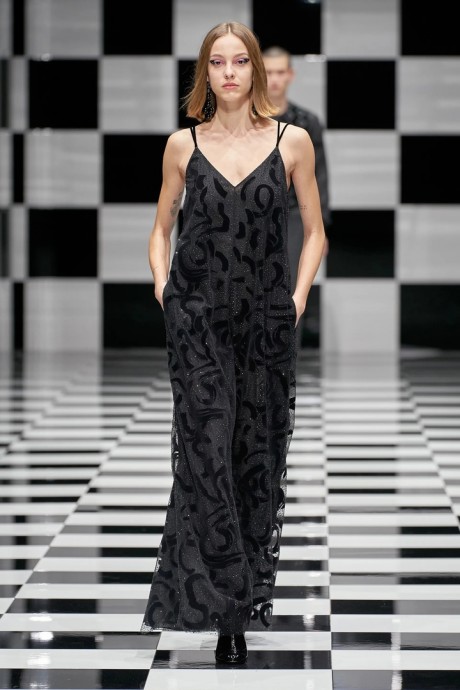 Коллекция Emporio Armani Ready-To-Wear Осень-Зима 2022/2023
