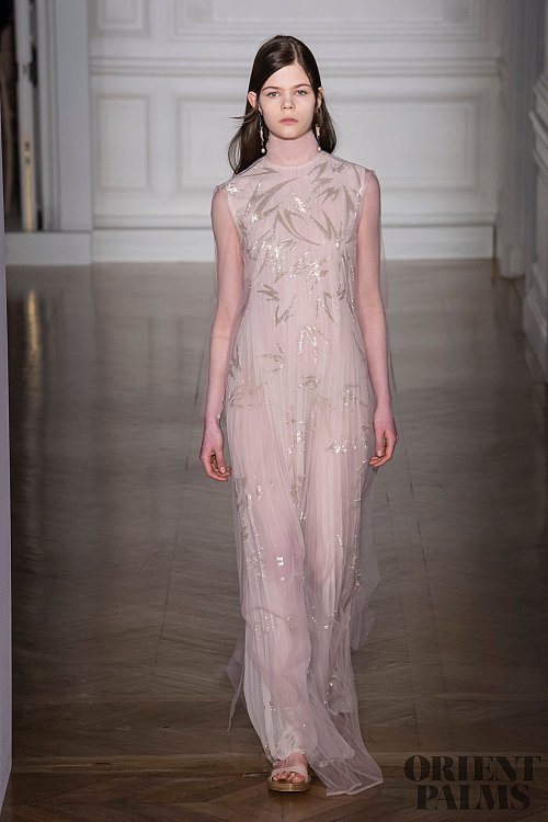 Valentino Spring-summer 2017!
