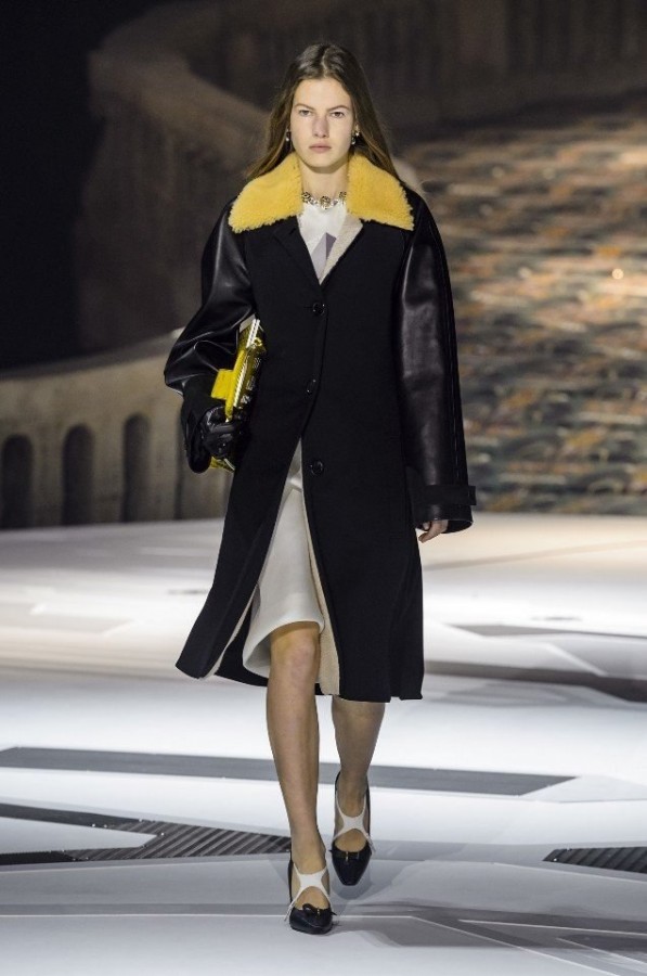 Показ Louis Vuitton на Неделе моды в Париже!