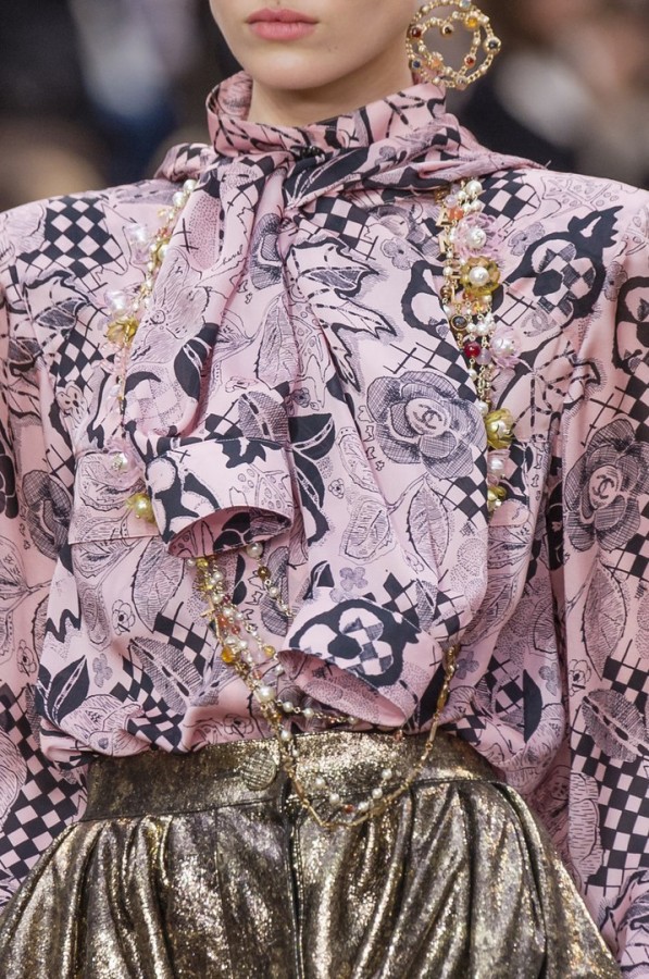 Chanel Fall-Winter 2018-2019 Details