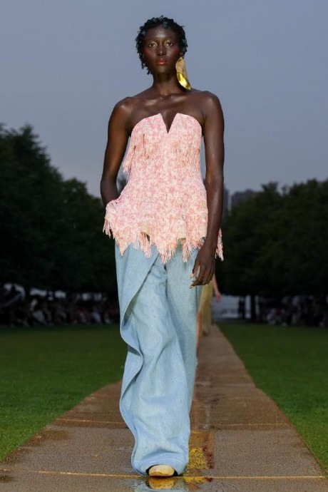 Коллекция Prabal Gurung Ready-To-Wear Весна-Лето 2024
