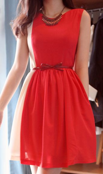 Яркие красные платья в образах.