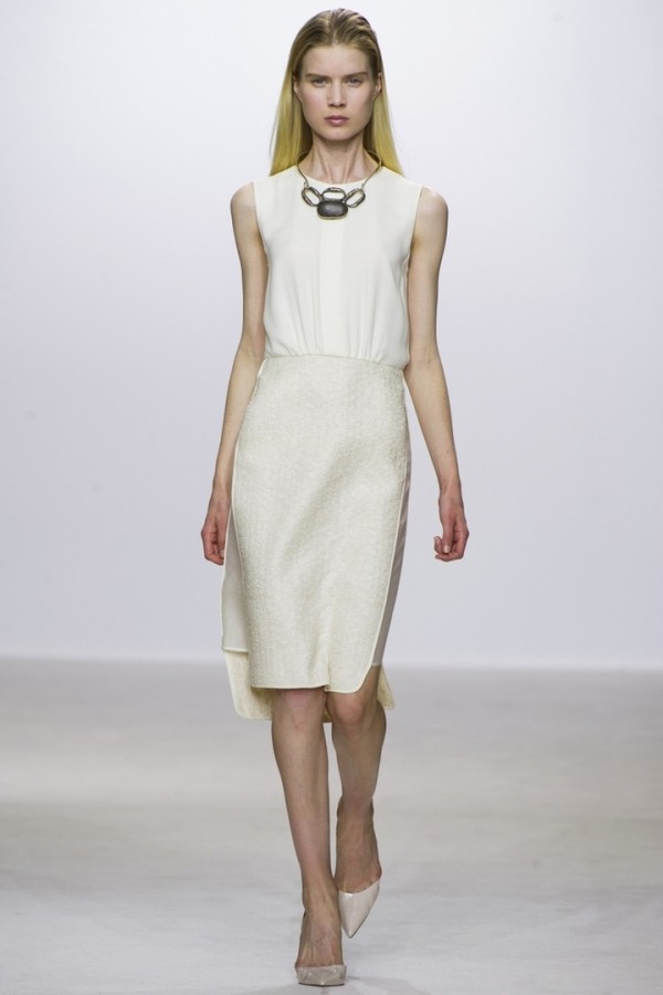 Модели коллекции Giambattista Valli. 2