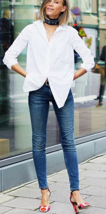 Актуальные образы: Белая блуза + джинсы