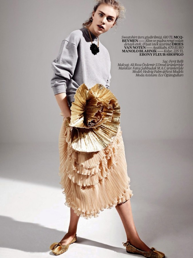Hedvig Palm for Vogue Turkey by Ümit Savaci