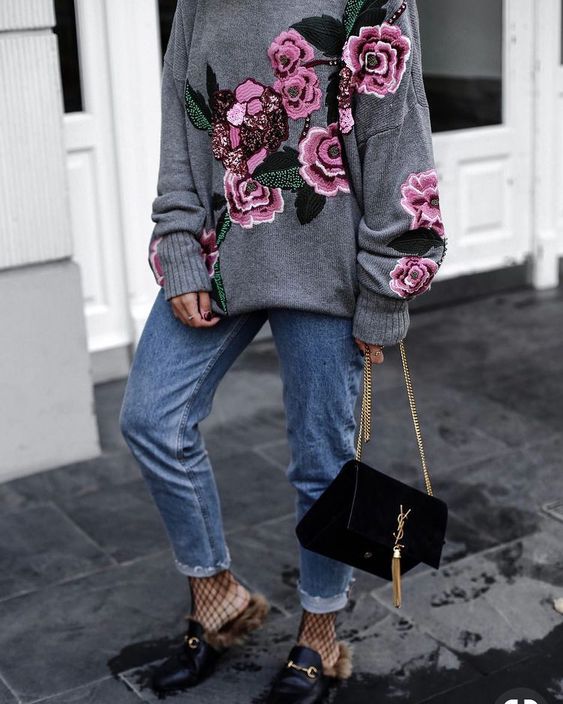 Очаровательные свитера с цветочным принтом