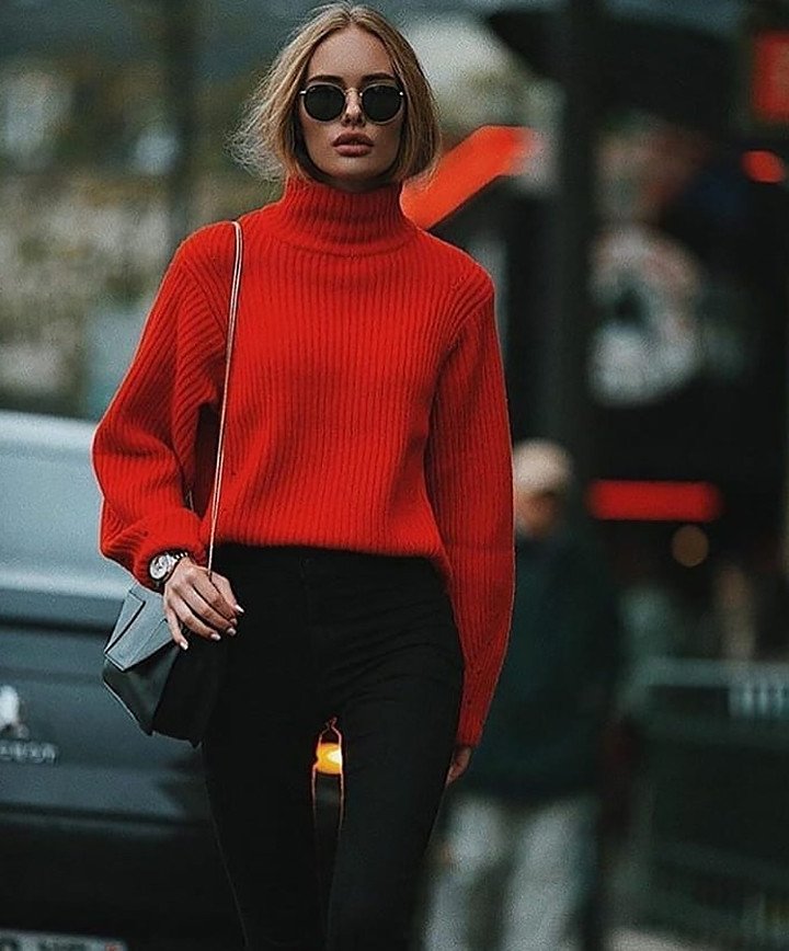 Яркие красные кофты и свитеры