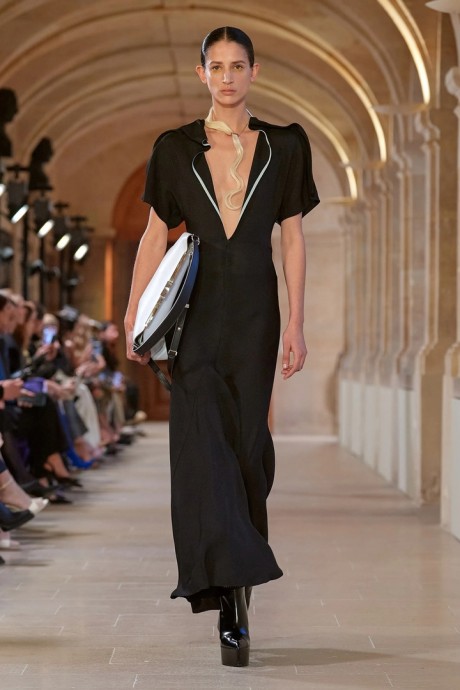 Коллекция Victoria Beckham FALL 2024 READY-TO-WEAR