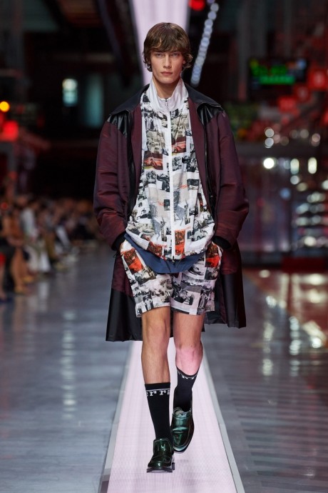 Коллекция Ferrari Ready-To-Wear Весна-Лето 2022