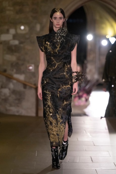 Обзор коллекции Mithridate Fall 2024 Ready-to-Wear