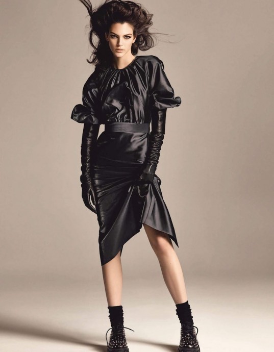 Vittoria Ceretti for Vogue Japan by Luigi & Iango