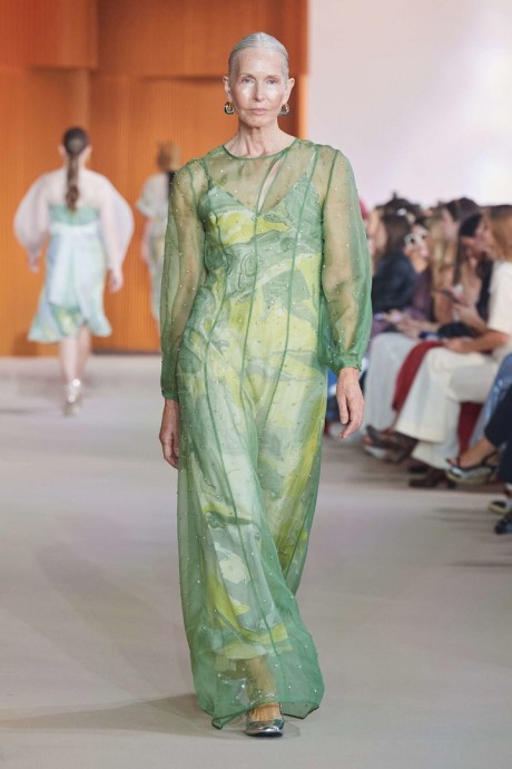 Высокая мода Mastani Resort 2025 Collection