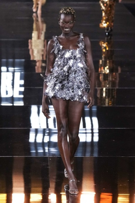 Коллекция L'Oréal Paris Ready-To-Wear Весна-Лето 2024