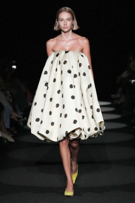 Коллекция Altuzarra Ready-To-Wear Весна-Лето 2024