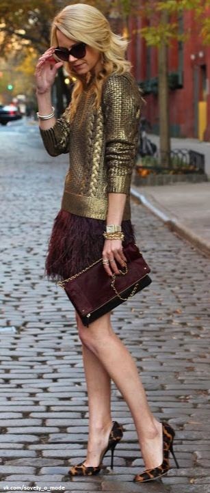 Тренд 2017-18: юбка, декорированная перьями!