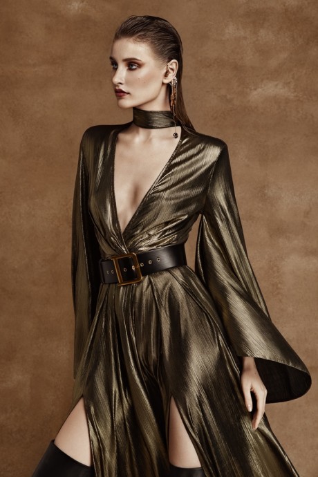 Yana Petrova в фотосессии для Harper’s Bazaar Vietnam. Фотограф Amer Mohamad