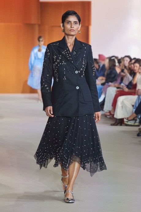 Высокая мода Mastani Resort 2025 Collection