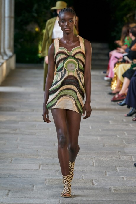 Коллекция Alberta Ferretti Ready-To-Wear