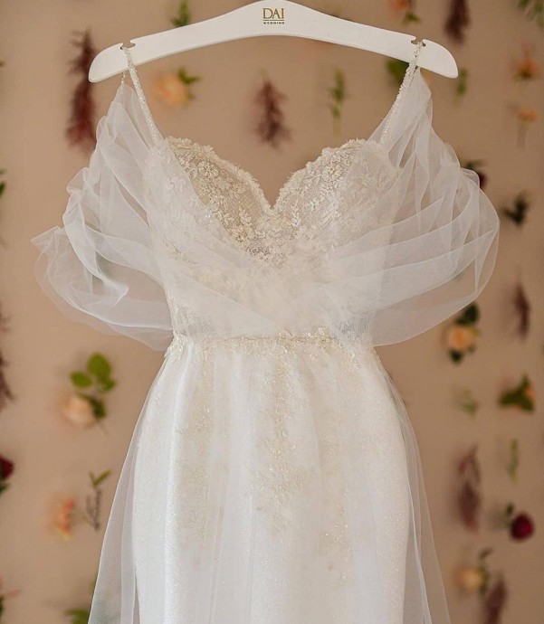 Варианты для роскошного верха свадебного платья