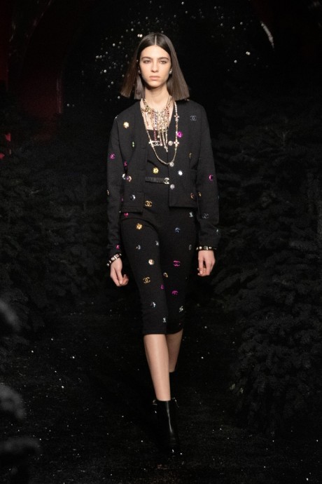 Коллекция Chanel Ready-To-Wear Осень-Зима 2021/2022