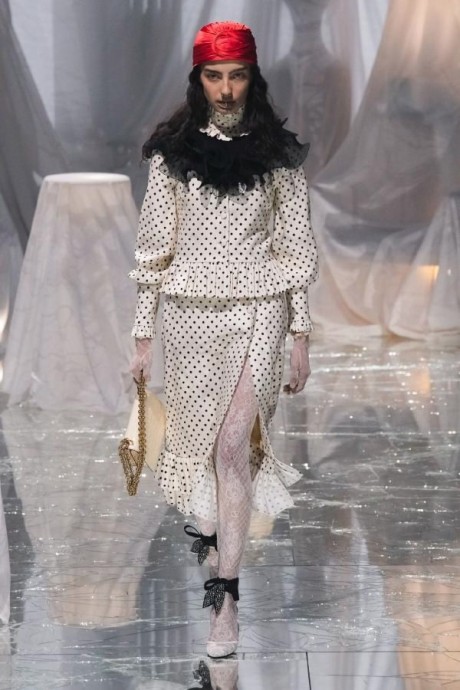 Коллекция Valentino Ready-To-Wear Весна-Лето 2025