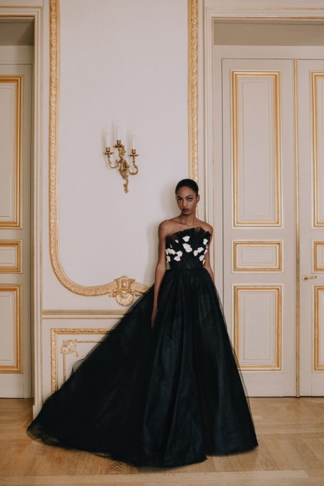 Коллекция Monique Lhuillier Ready-To-Wear Осень-Зима 2022/2023