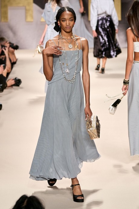 Коллекция Chanel Ready-To-Wear Весна-Лето 2022