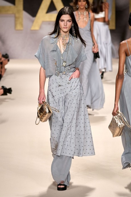 Коллекция Chanel Ready-To-Wear Весна-Лето 2022