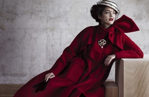 ​Марион Котийяр для Dior Magazine No.1