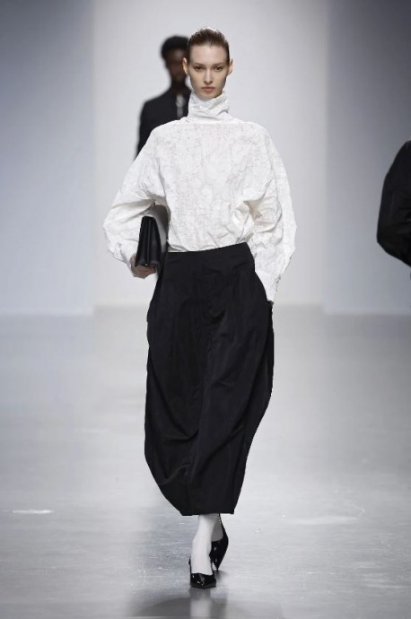 Коллекция Dawei Ready-To-Wear Fall/Winter 2024 Paris