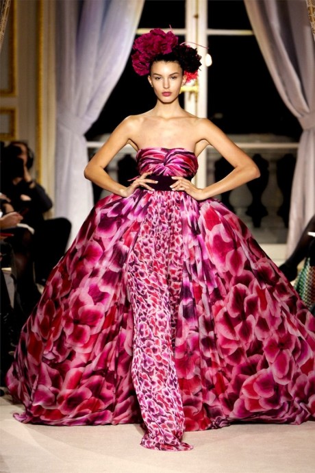 Модели коллекции Giambattista Valli