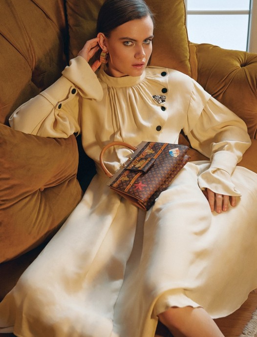 Николина Шредер (Nicoline Schroder)  на страницах L’Officiel Turkey в фотосессии Tugberk Acar