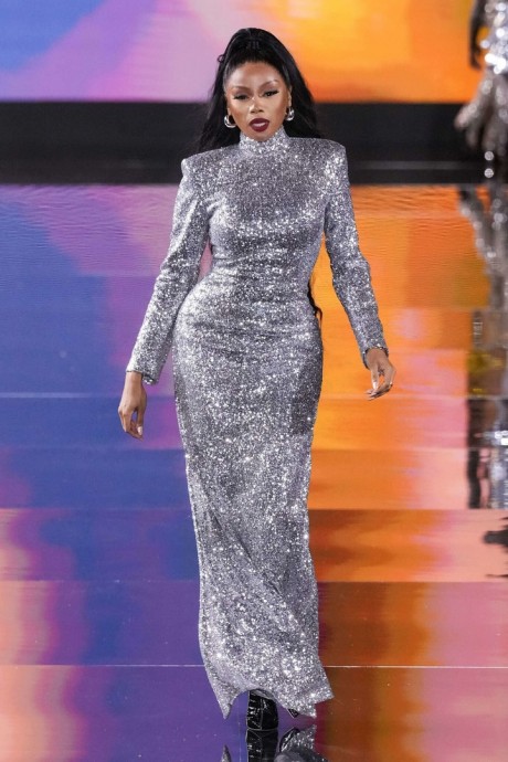 Коллекция L'Oréal Paris Ready-To-Wear Весна-Лето 2024