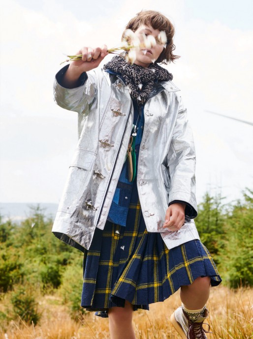 Ellen De Weer for Elle UK by Liz Collins