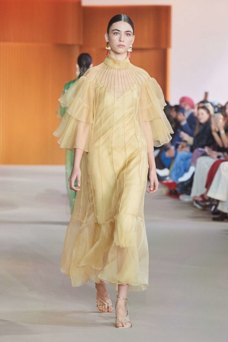 Высокая мода Mastani Resort 2025 Collection