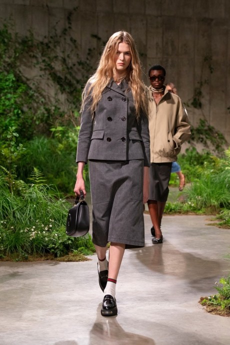 Высокая мода Gucci Resort 2025 Collection