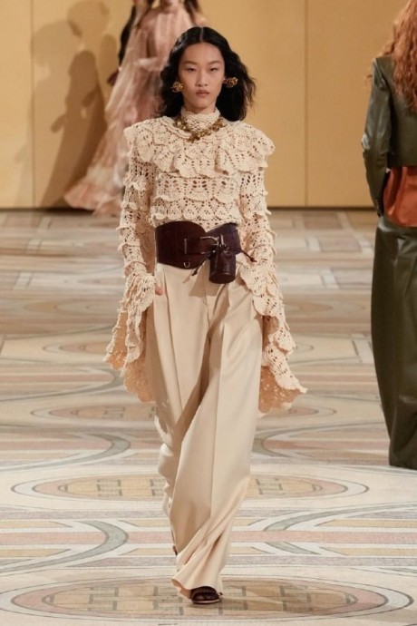 Коллекция Zimmermann Ready-To-Wear Осень-Зима 2025-2026 Коллекция Zimmermann Ready-To-Wear Осень-Зима 2025-2026