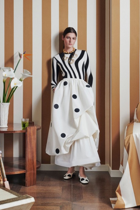 Коллекция Tory Burch Resort Весна-Лето 2022