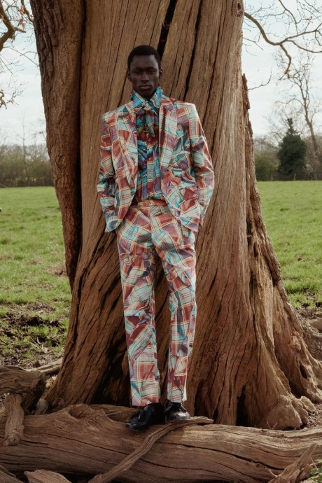 Обзор коллекции Vivienne Westwood Fall 2024 Ready-to-Wear