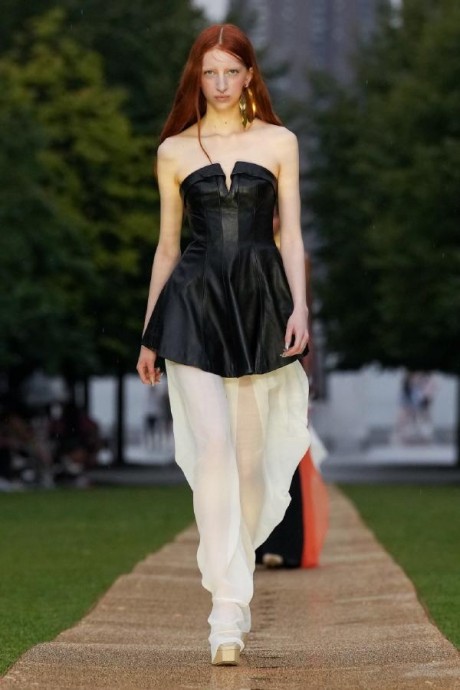 Коллекция Prabal Gurung Ready-To-Wear Весна-Лето 2024