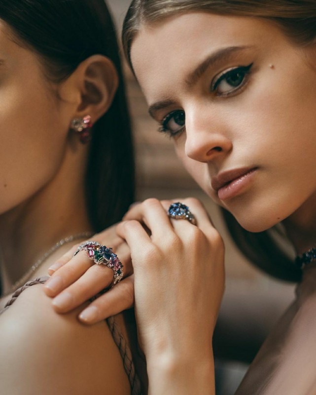 Шикарные украшения Dior