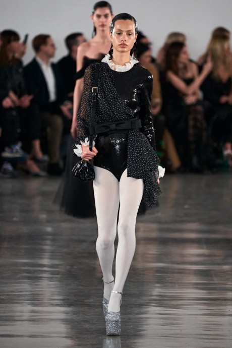 Коллекция Giambattista Valli Ready-To-Wear Осень-Зима 2022/2023