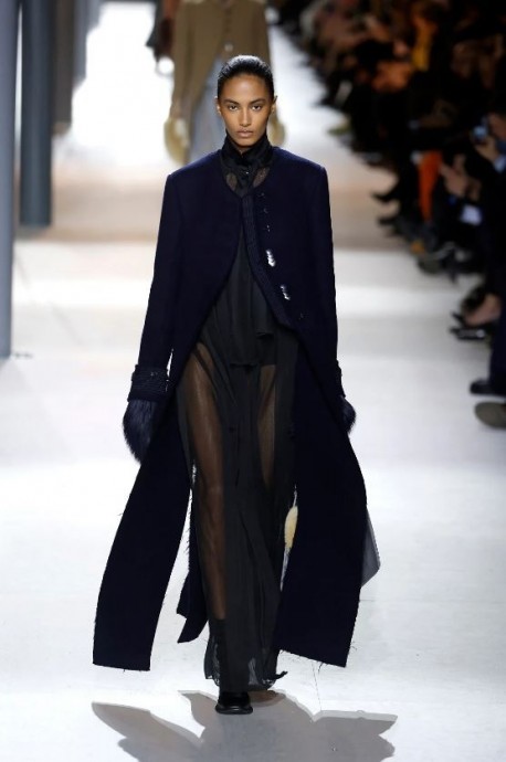 Коллекция Louis Vuitton Ready-To-Wear Fall/Winter 2024 Paris