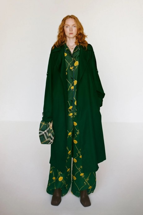 Коллекция Burberry RESORT 2024