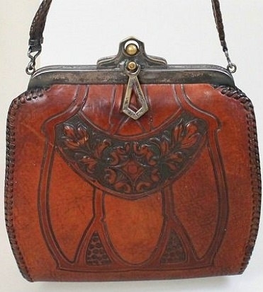 Мода сто лет назад: сумочки 1910-х годов.
