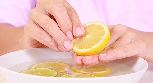 Лечение ногтей лимоном