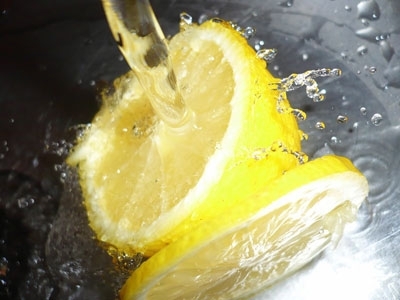 Лимонный спрей. Взбодрит тело, оживит волосы и придаст им блеск