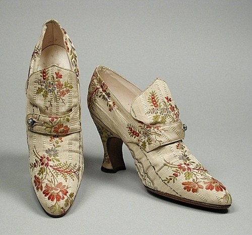 Туфли 1910-20-х годов.