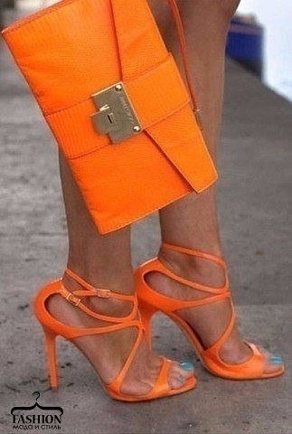 Вдохновение цветом - на повестке дня оранжевый.